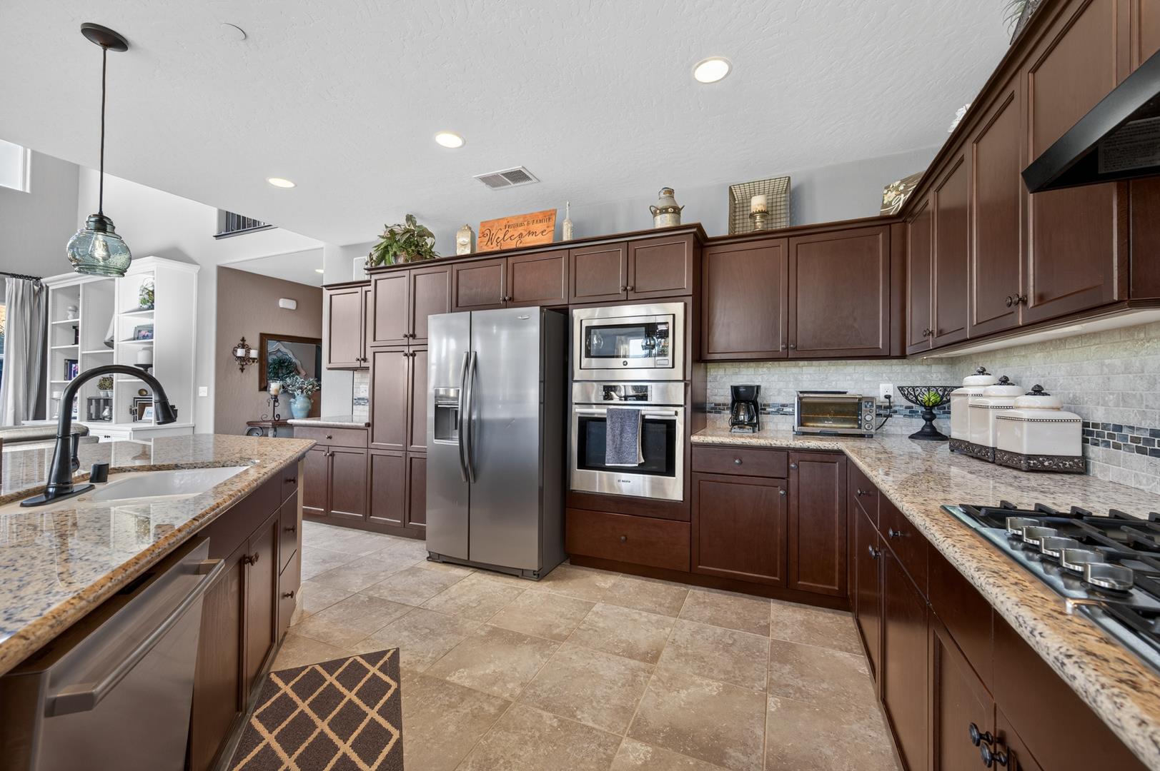 21238 Lago Bello, photo 24