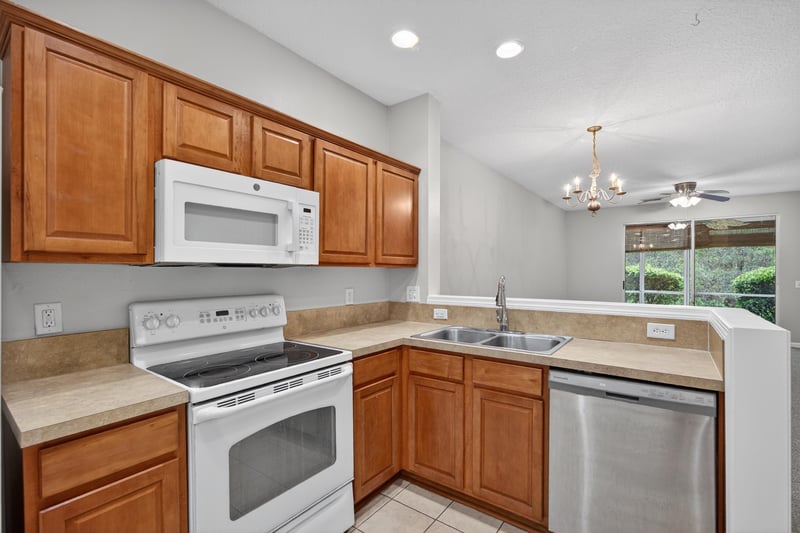 Photo 10 of 3551 Pebble Path Ln, Jacksonville, FL 32224, photographed by Megapixeler