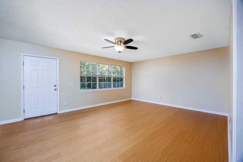 Other Family Room at 2007 Hovington Cir E, Jacksonville, FL 32246