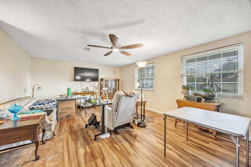 Photo 6 of 2823 Tanglewood Blvd, Orange Park, FL 32065, photographed by Megapixeler