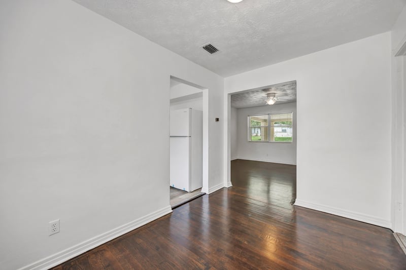 Photo 7 of 6816 Lotus Rd S, Jacksonville, FL 32211, photographed by Megapixeler