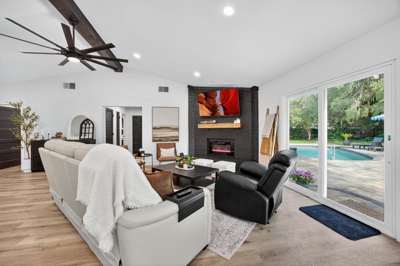 image 3 at 14379 Pond Pl Dr, Jacksonville, FL 32223