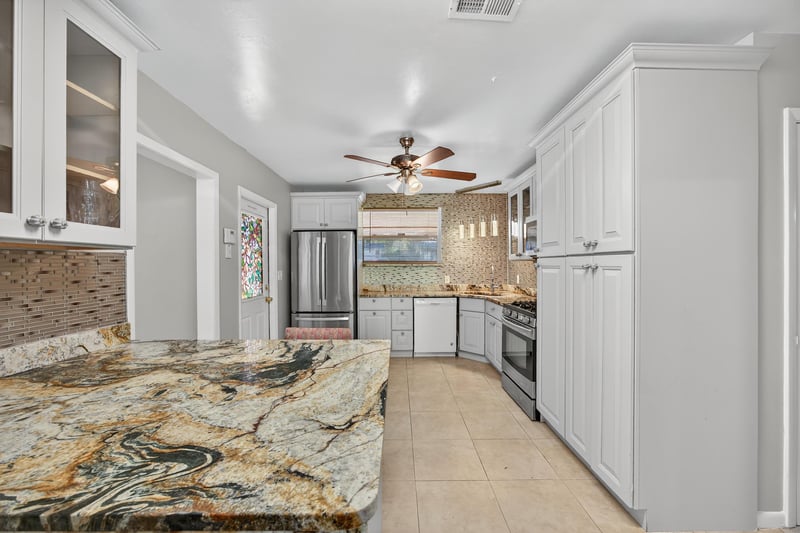 Photo 16 of 1355 Lamanto Ave E, Jacksonville, FL 32211, photographed by Megapixeler