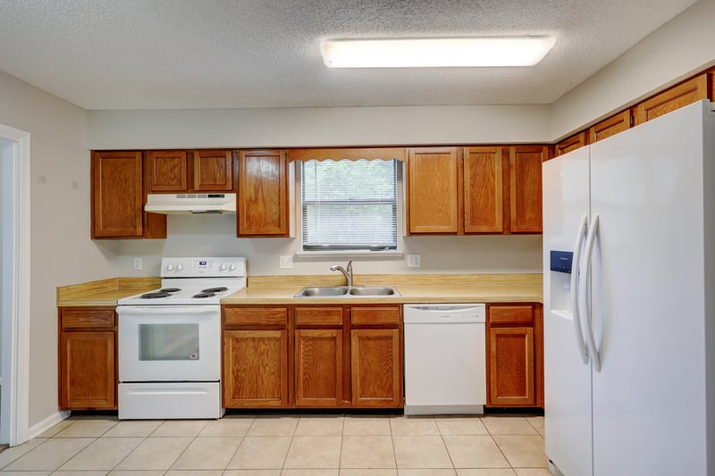 Kitchen at 12924 Tree Way Ln, Jacksonville, FL 32258