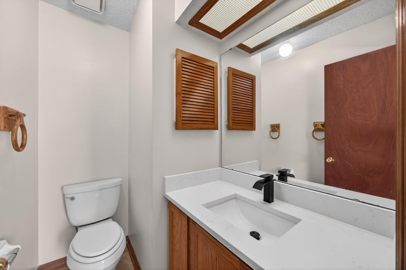 Half Bath at 8341 Fire Fly Ln, Jacksonville, FL 32244