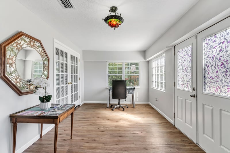 Photo 7 of 2587 Forbes St, Jacksonville, FL 32204, photographed by Megapixeler