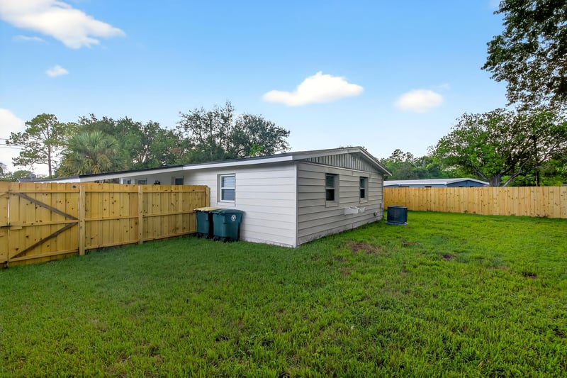 Photo 28 of 10721 Indies Dr N, Jacksonville, FL 32246, photographed by Megapixeler