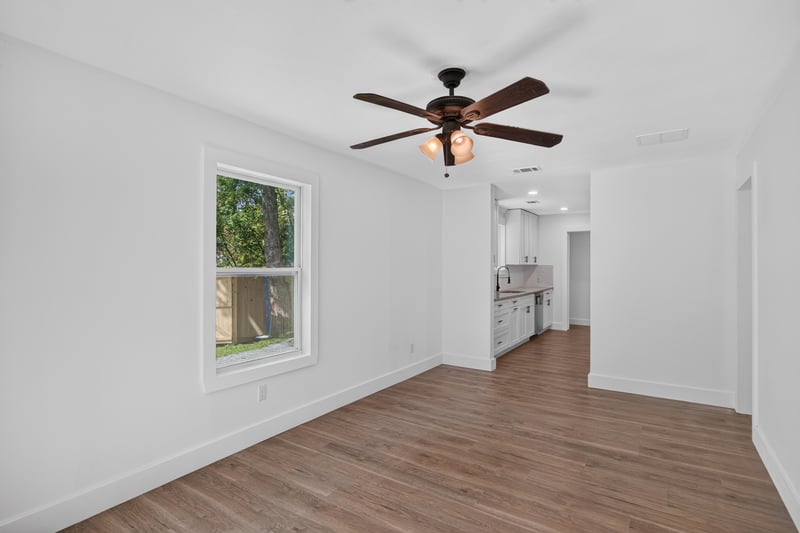 Photo 13 of 4468 Englewood Ave, Jacksonville, FL 32207, photographed by Megapixeler