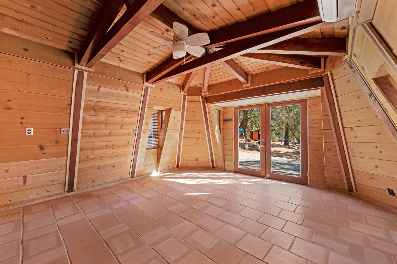 47087 Forest Glenn Rd, photo 55