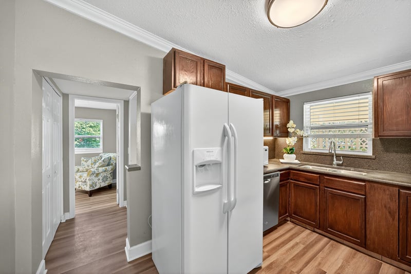 Photo 12 of 517 Renne Dr N, Jacksonville, FL 32218, photographed by Megapixeler