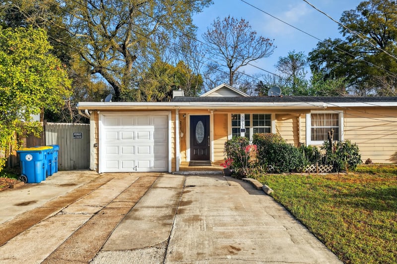Photo 68 of 5933 Green Hill Ln, Jacksonville, FL 32211, photographed by Megapixeler