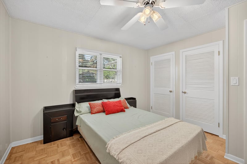 Photo 21 of 5975 111th St, Jacksonville, FL 32244, photographed by Megapixeler