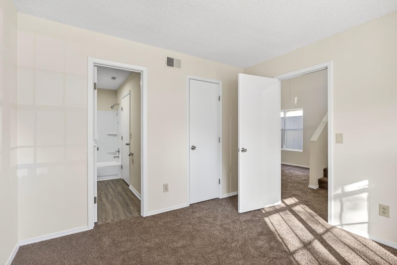 Photo 18 of 10986 Traci Lynn Dr, Jacksonville, FL 32218, photographed by Megapixeler
