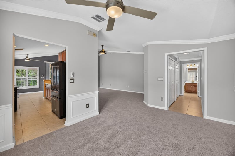 Photo 5 of 8495 Little Swift Cir, Jacksonville, FL 32256, photographed by Megapixeler