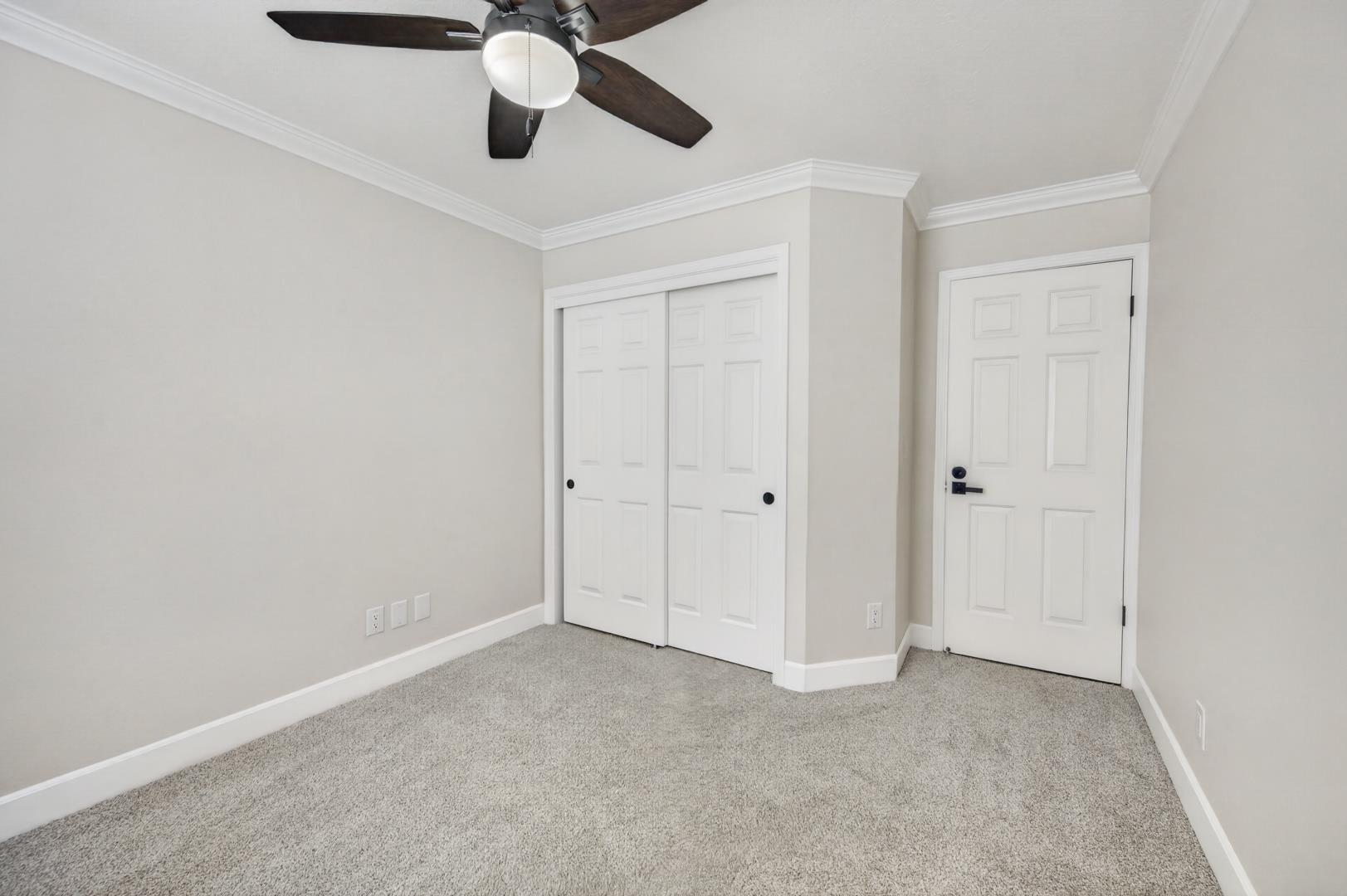 7878 N Meridian Ave, photo 34