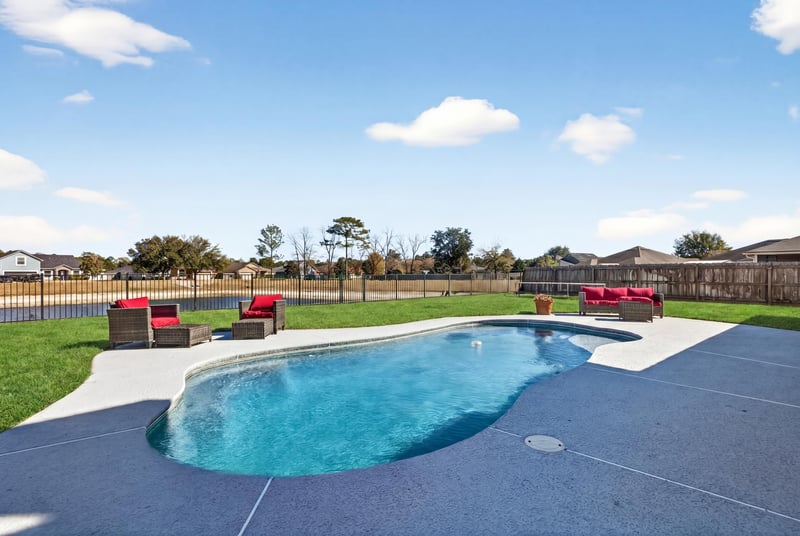 Photo 3 of 2917 Berta Pl, Green Cove Springs, FL 32043, photographed by Megapixeler