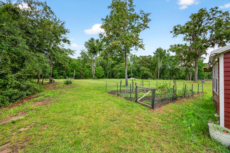 Photo 39 of 2074 Paloma Ct, Middleburg, FL 32068, photographed by Megapixeler