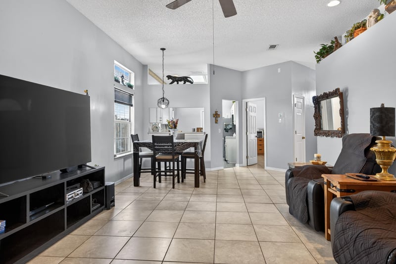 Photo 8 of 8051 Copperfield Cir N, Jacksonville, FL 32244, photographed by Megapixeler