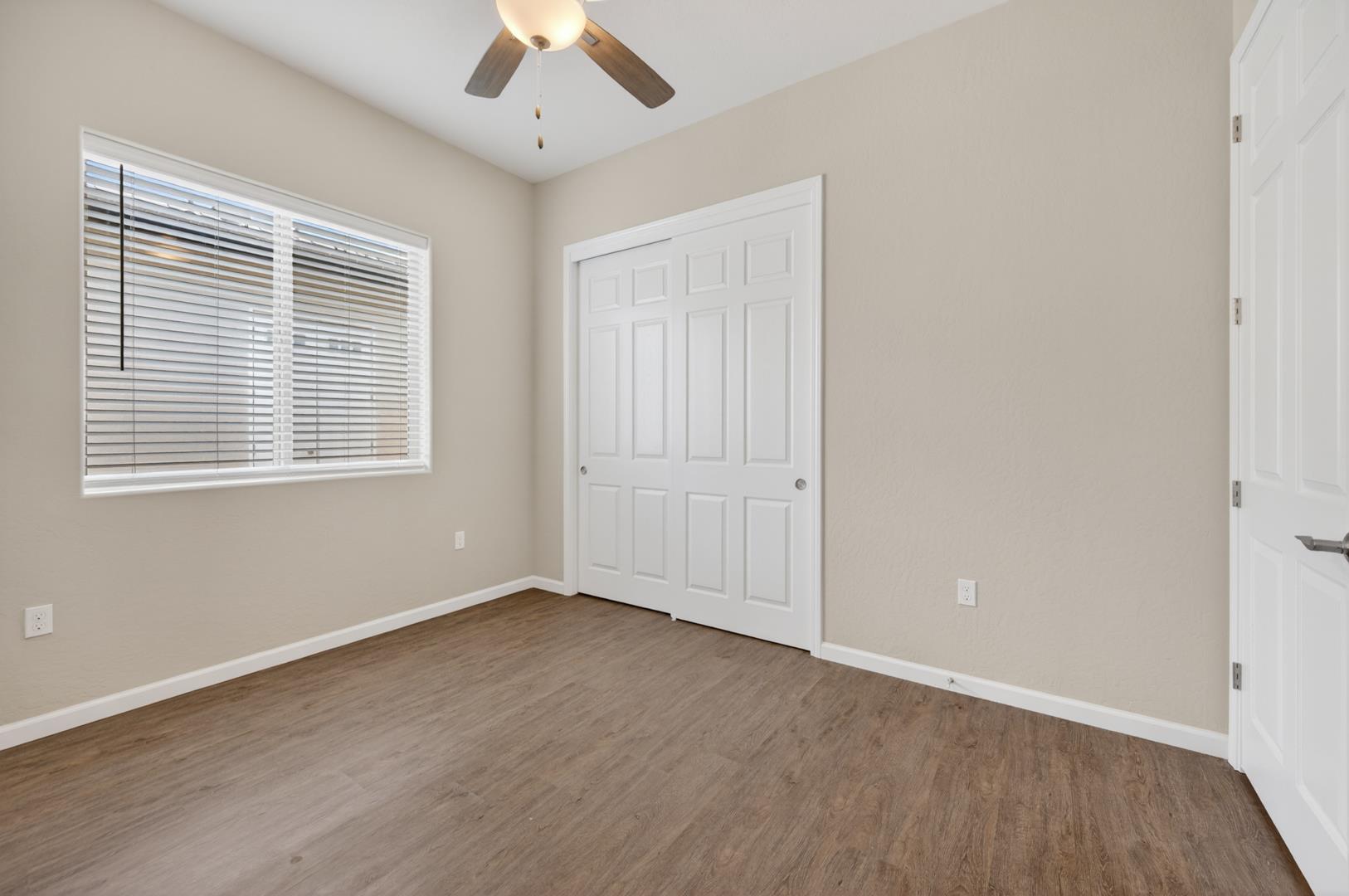 2379, 2381, 2383 N Arthur Ave, photo 72