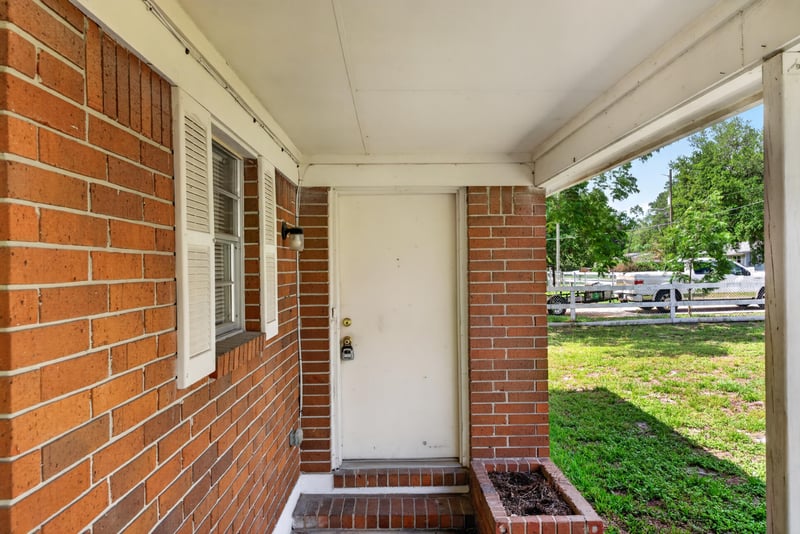 Photo 5 of 4257 Packard Dr, Jacksonville, FL 32246, photographed by Megapixeler