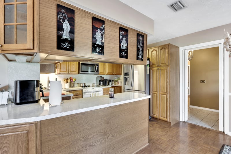 Photo 8 of 570 Cody Dr, Orange Park, FL 32073, photographed by Megapixeler