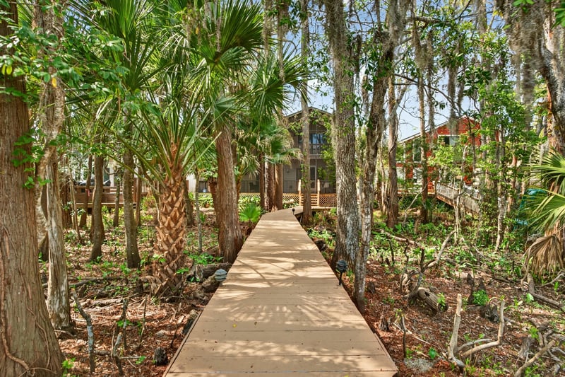 Photo 46 of 5478 Mariners Cove Dr, Jacksonville, FL 32210, photographed by Megapixeler