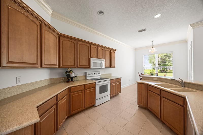 Photo 15 of 5577 Dianthus St, Green Cove Springs, FL 32043, photographed by Megapixeler