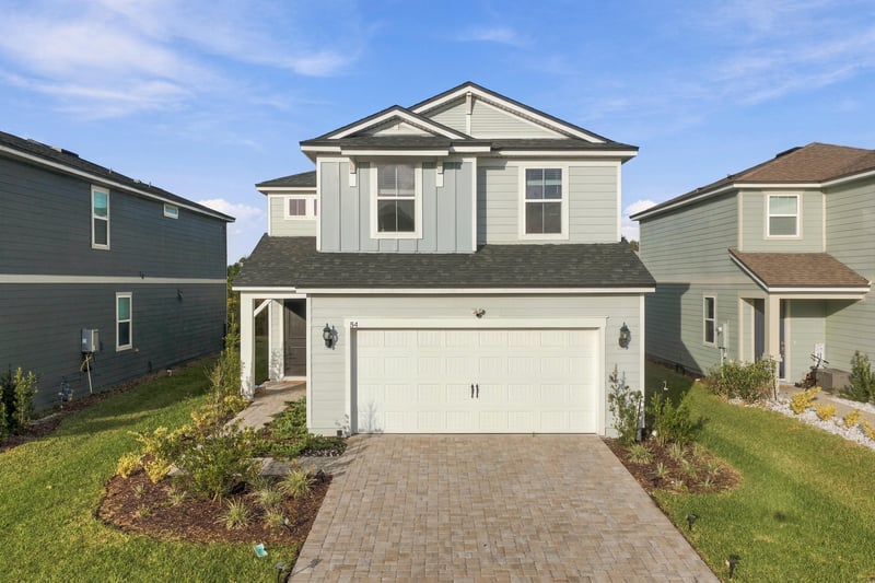 Front exterior with driveway, photographed by Megapixeler on Torres Trace, St. Augustine