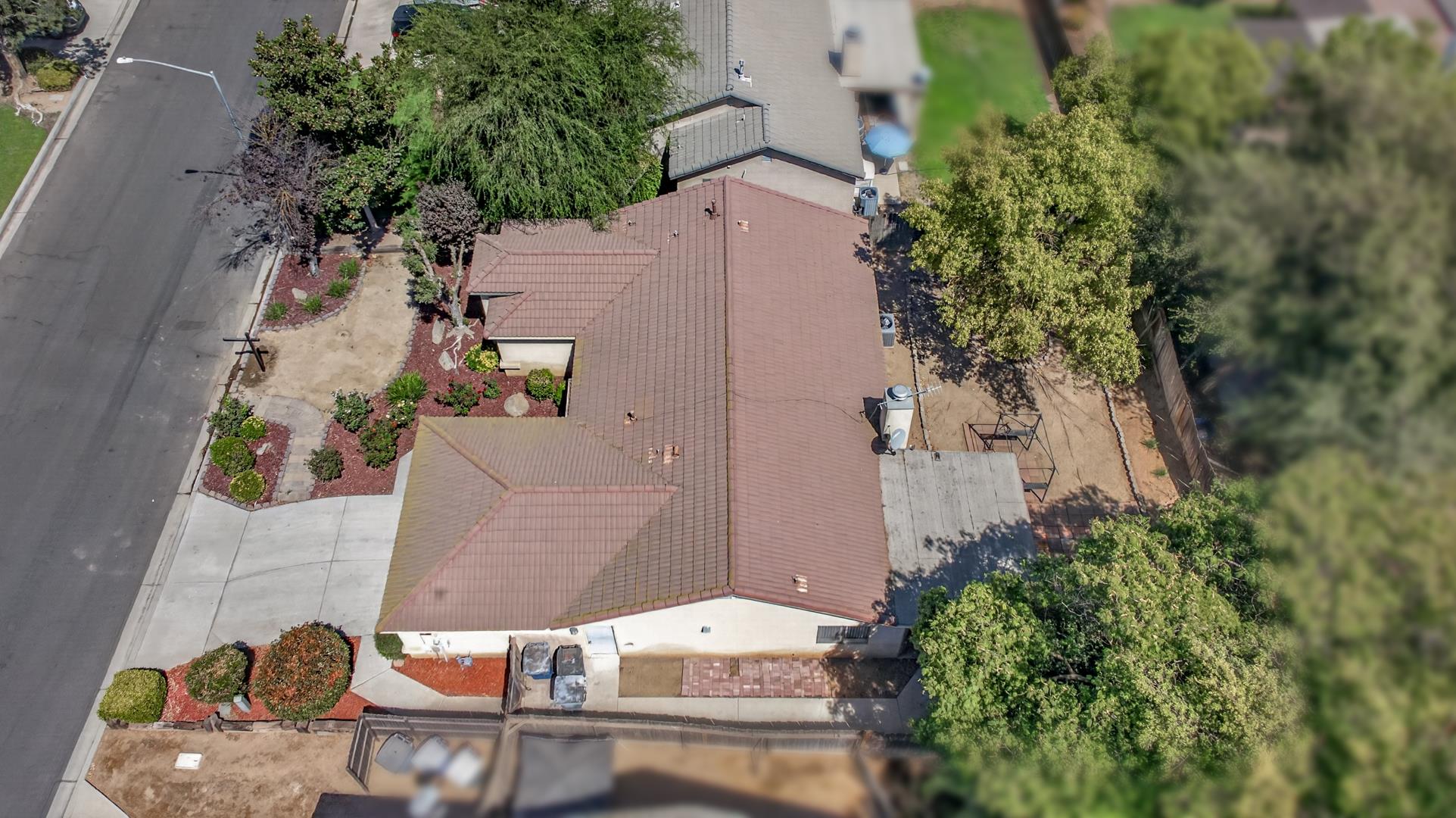 5438 N State St — photo 10