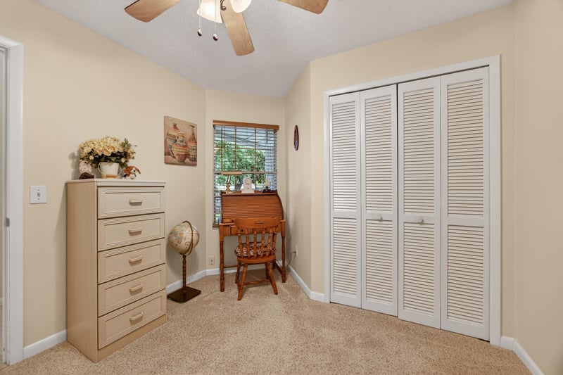 Photo 17 of 11095 Wandering Oaks Dr, Jacksonville, FL 32257, photographed by Megapixeler