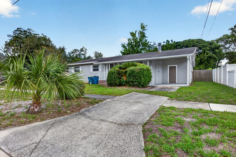 Photo 37 of 7251 Mayapple Rd, Jacksonville, FL 32211, photographed by Megapixeler