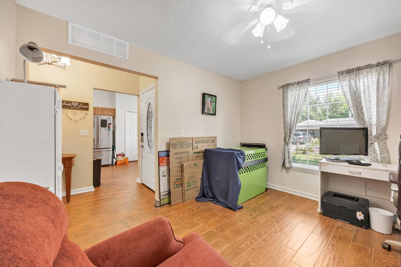 Photo 8 of 518 Lissie Ct, Macclenny, FL 32063, photographed by Megapixeler