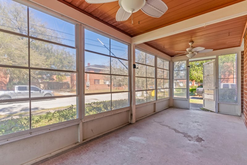 Photo 7 of 3150 Belden Cir, Jacksonville, FL 32207, photographed by Megapixeler