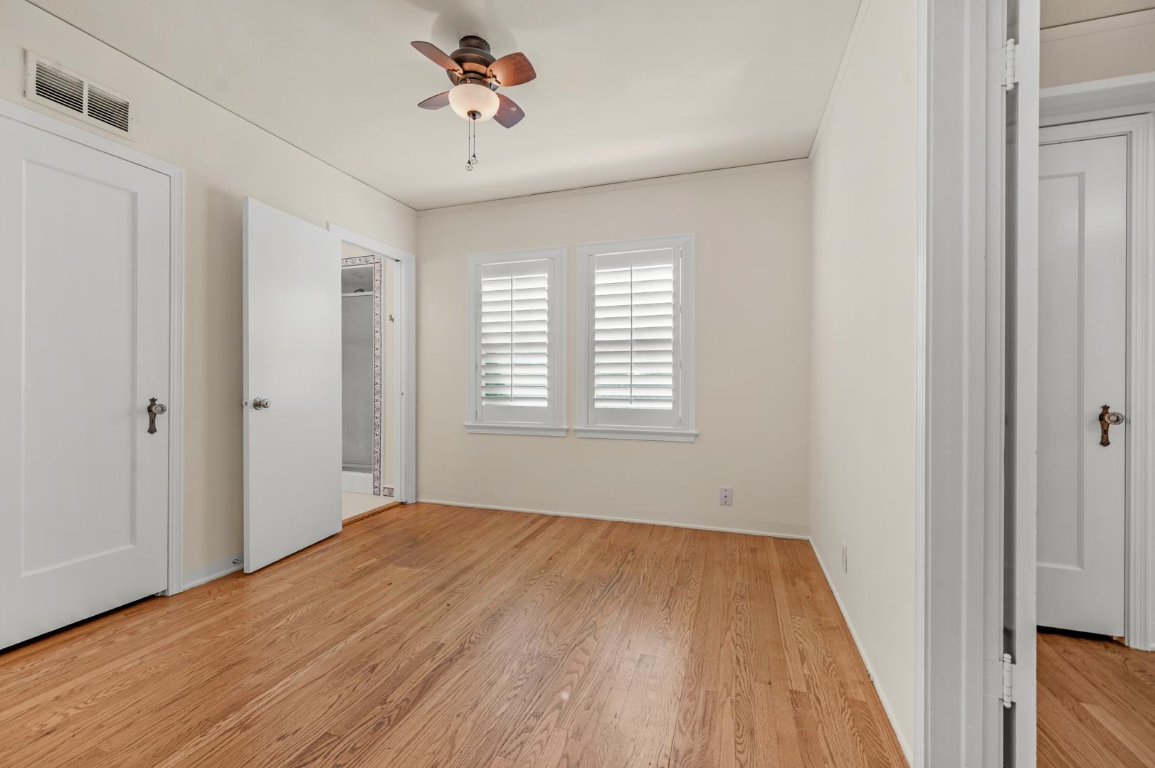 4845 N Arcade Ave, photo 43