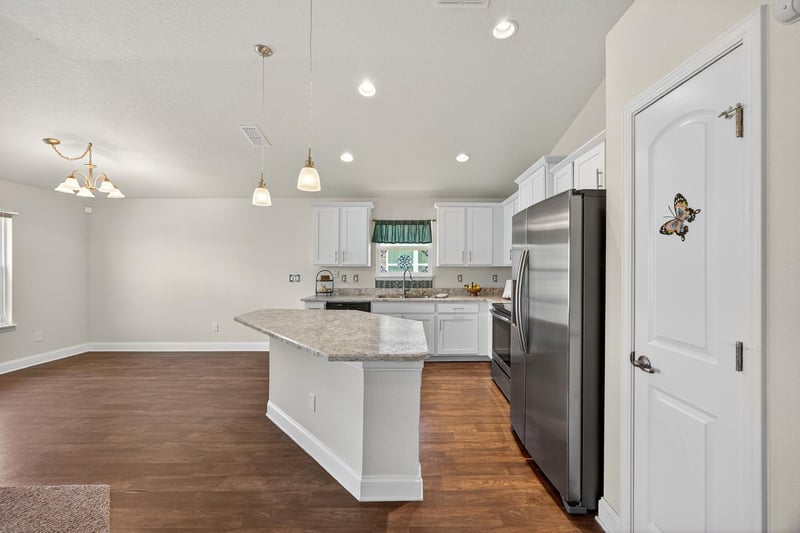 Kitchen & Dining at 12272 Cadley Cir, Jacksonville, FL 32219