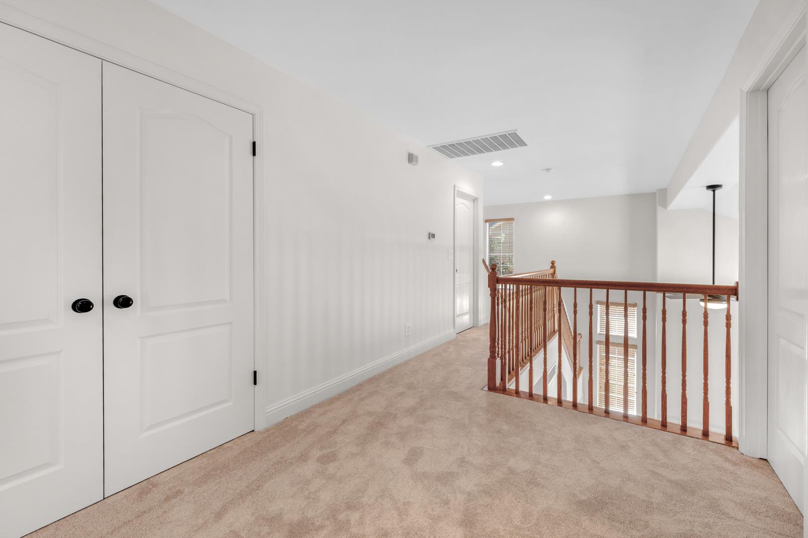 1922 Backowski Ave, photo 69