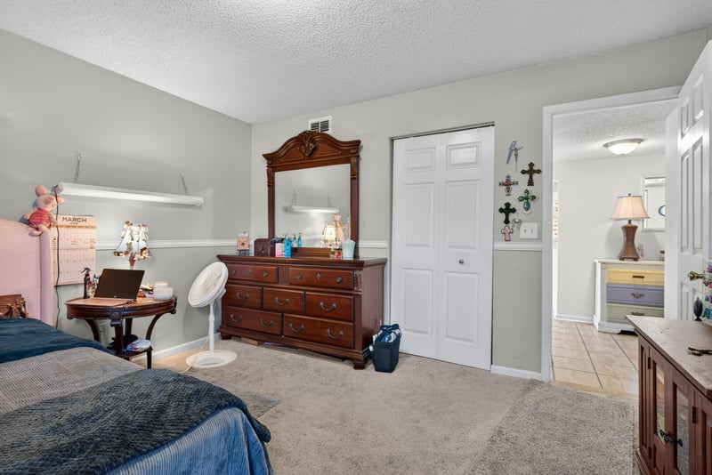 Photo 28 of 5610 Pinebay Cir S, Jacksonville, FL 32244, photographed by Megapixeler