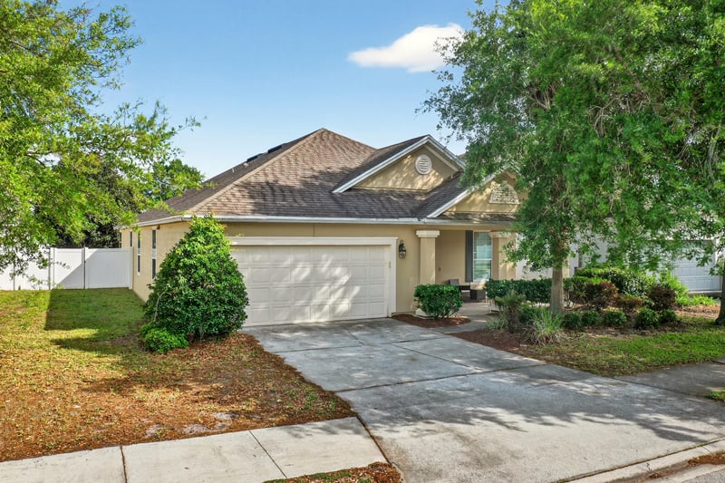 Photo 5 of 12118 Wynnfield Lakes Cir, Jacksonville, FL 32246, photographed by Megapixeler