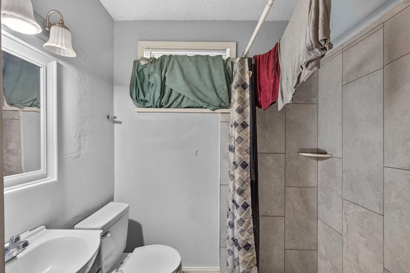 Photo 15 of 1811 Whitner St, Jacksonville, FL 32209, photographed by Megapixeler