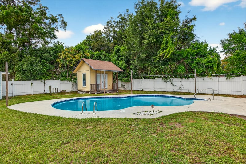 Photo 44 of 3424 Cesery Blvd, Jacksonville, FL 32277, photographed by Megapixeler