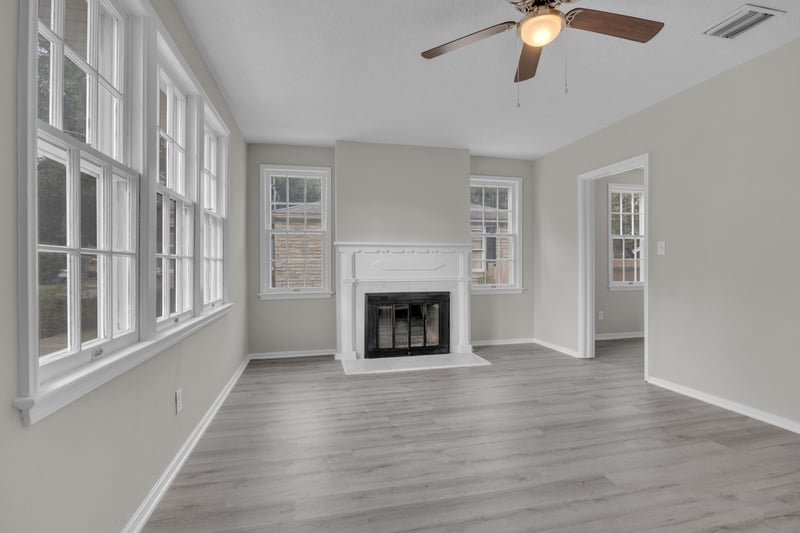 Photo 6 of 1641 Charon Rd, Jacksonville, FL 32205, photographed by Megapixeler