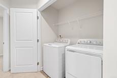 20250424_6932HamptonTownes