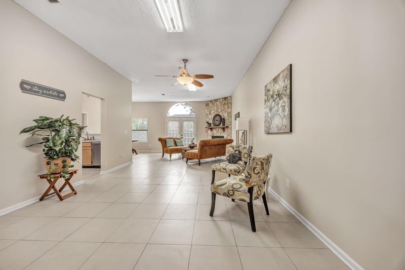 Photo 12 of 3805 Tallcott Dr, Jacksonville, FL 32246, photographed by Megapixeler