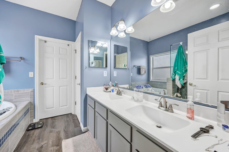 Photo 19 of 8064 Tuxford Ln, Jacksonville, FL 32244, photographed by Megapixeler