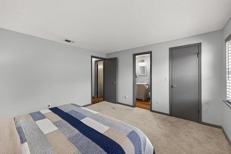 Photo 15 of 6246 Alfredo Dr W, Jacksonville, FL 32244, photographed by Megapixeler