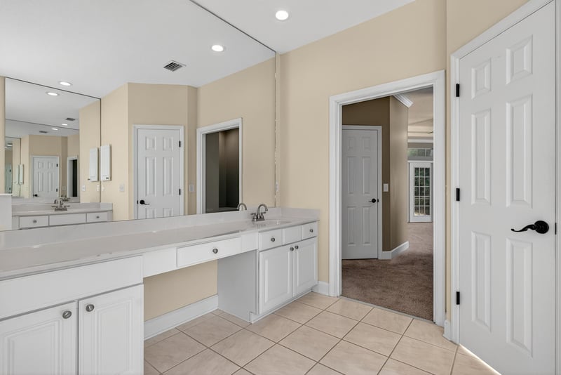 Primary Bath at 577 Hunters Grove Ct, Orange Park, FL 32073