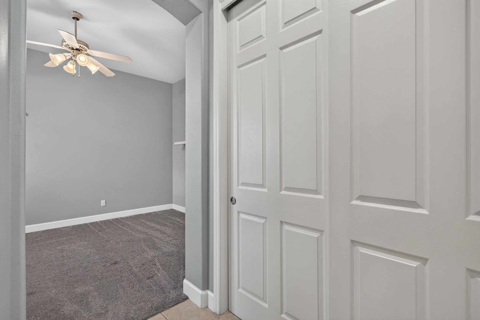 11 W Jordan Ave, photo 70