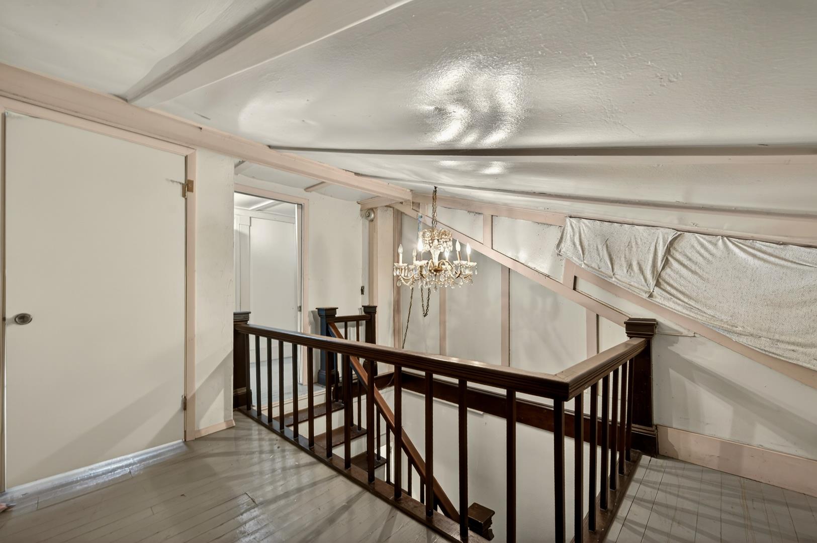 435 N Alta Ave, photo 59