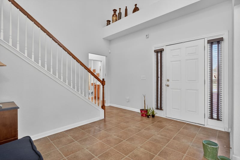Photo 8 of 6054 Chestnut Gelding Ln, Jacksonville, FL 32234, photographed by Megapixeler