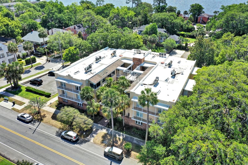 Photo 2 of 2912 St Johns Ave unit 18, Jacksonville, FL 32205, photographed by Megapixeler